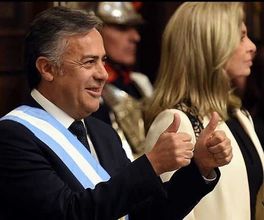 El gobernador Alfredo Cornejo en las sesiones ordinarias de la Legislatura y brinda el tercer discurso anual ante la Asamblea.