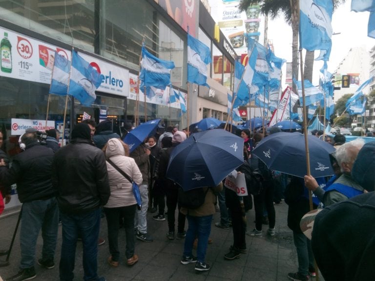 Protesta de Empleados de Comercio.