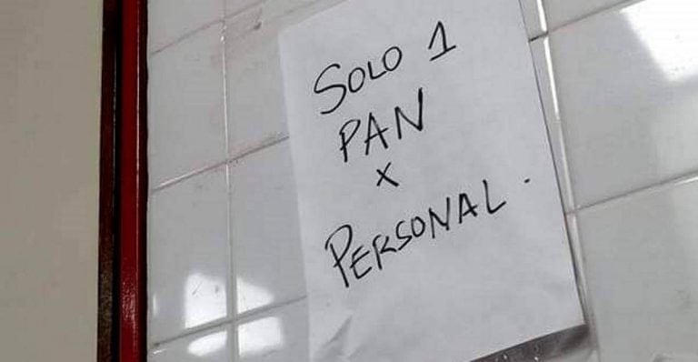 Denuncian que solo le dan "un pan por persona" al trabajadores del Perrando (Foto: DataChaco)