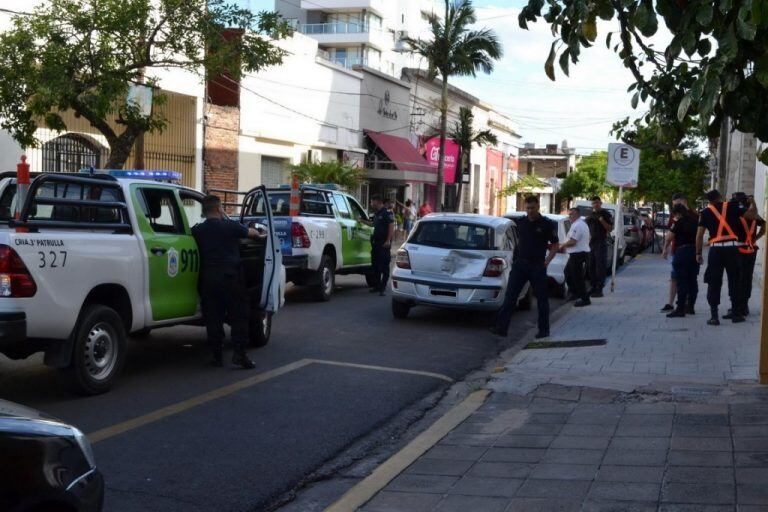 Auto en que se dirigían las víctimas.