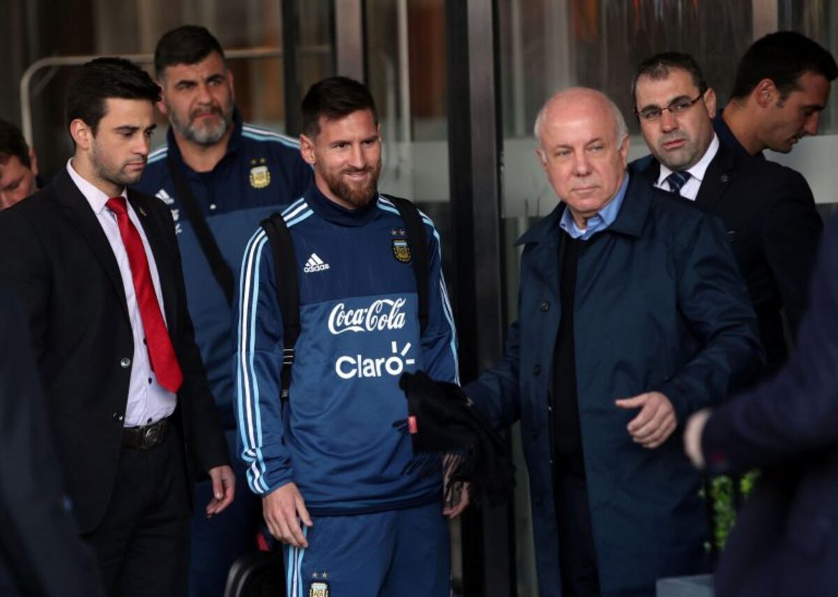 El emotivo gesto de Messi con un nene uruguayo que quería conocerlo