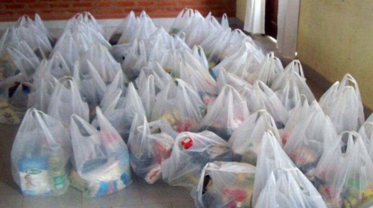 El Gobierno porteño aumentó más de 240% la asistencia alimentaria durante la pandemia de coronavirus