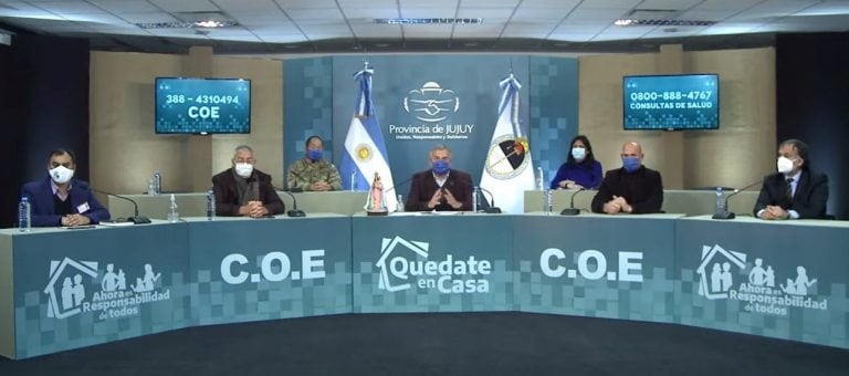 El gobernador Morales comentó las conversaciones con las obras sociales, con el fin de sumar 200 médicos de cabecera en la lucha contra el Covid-19.