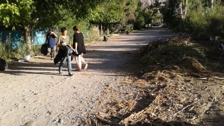 Los vecinos se juntaron para dejar impecable la localidad en la que viven.