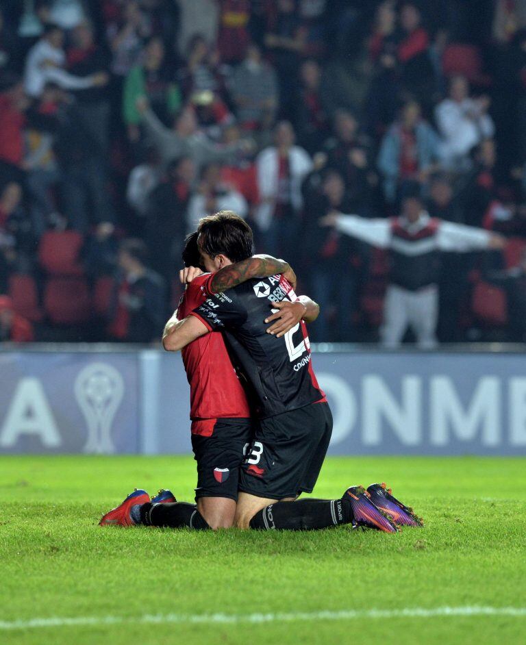 Colón derrotó 3 a 1 a River de Uruguay y pasó de ronda en la Sudamericana