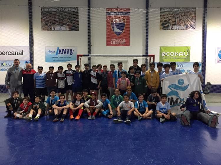 Equipos de Hockey Pistan en el URC