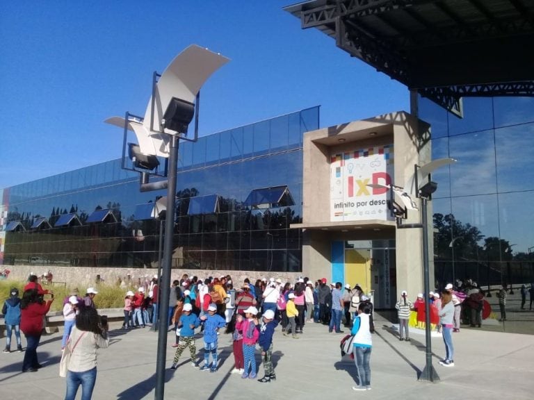 Edificoo de Infinito X Descubrir, Ciudad Cultural, en el barrio Alto Padilla.