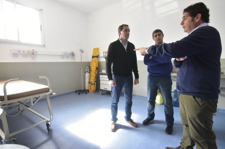 Julio Garro inauguró este miércoles 28 el centro de salud (web)