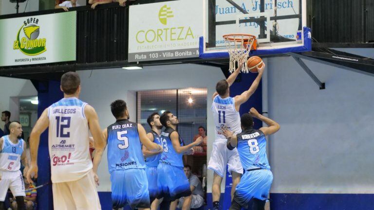 Oberá Tenis Club contra Deportivo Norte de Armstrong. (CIMECO)