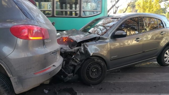 Fuerte choque en Chile y Espejo