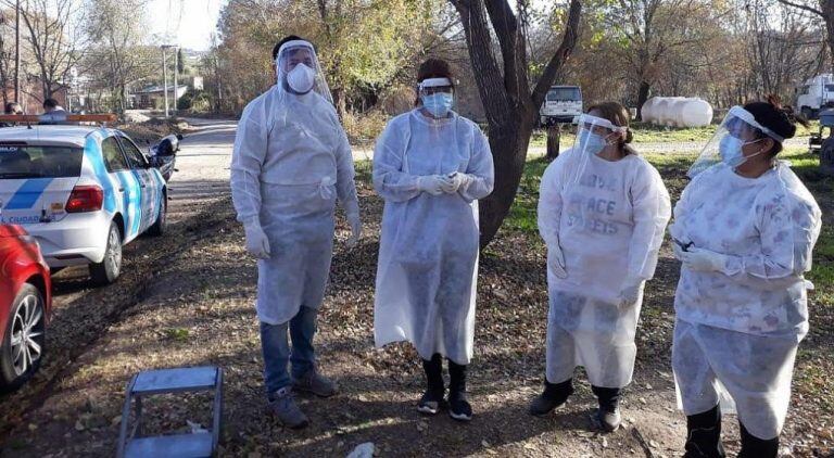 Los contagios de coronavirus se habrían dado por contacto estrecho con un caso de la ciudad de Córdoba.