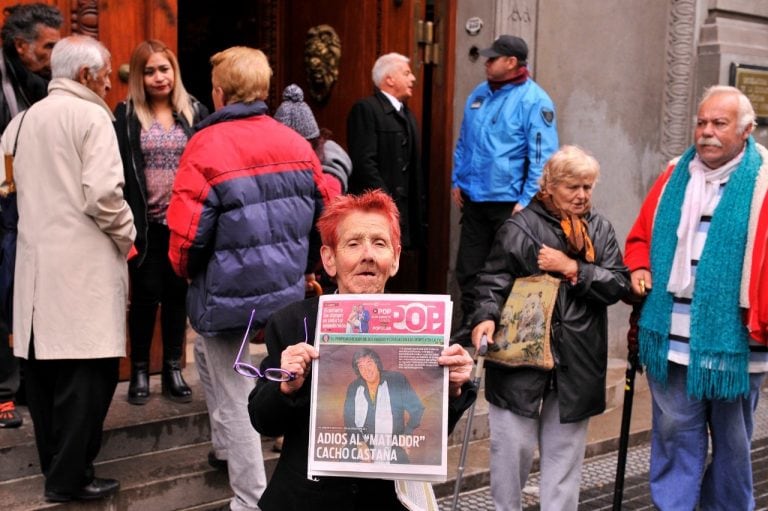 El último adiós a Cacho Castaña. (Clarín)