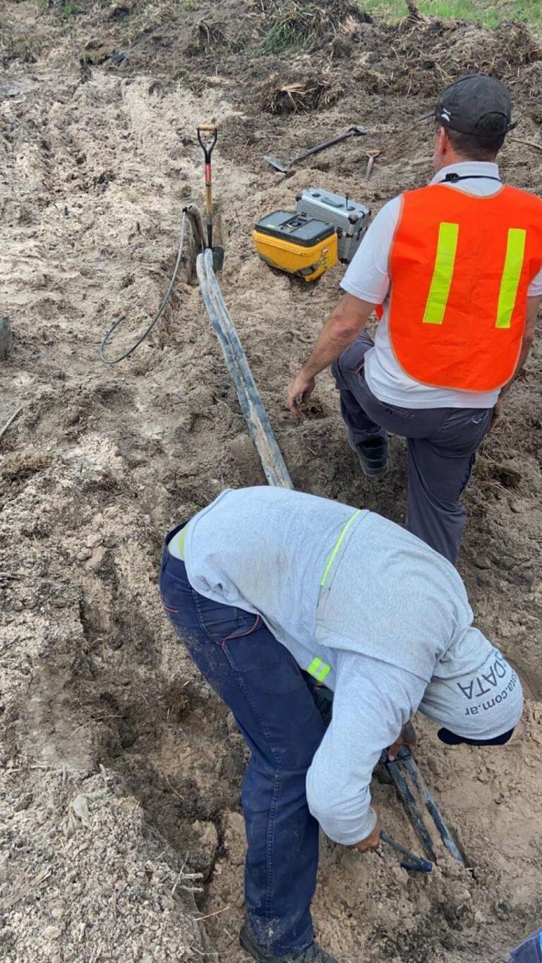 Trabajando en superar el corte de la fibra óptica que dejó sin internet a la Capital.