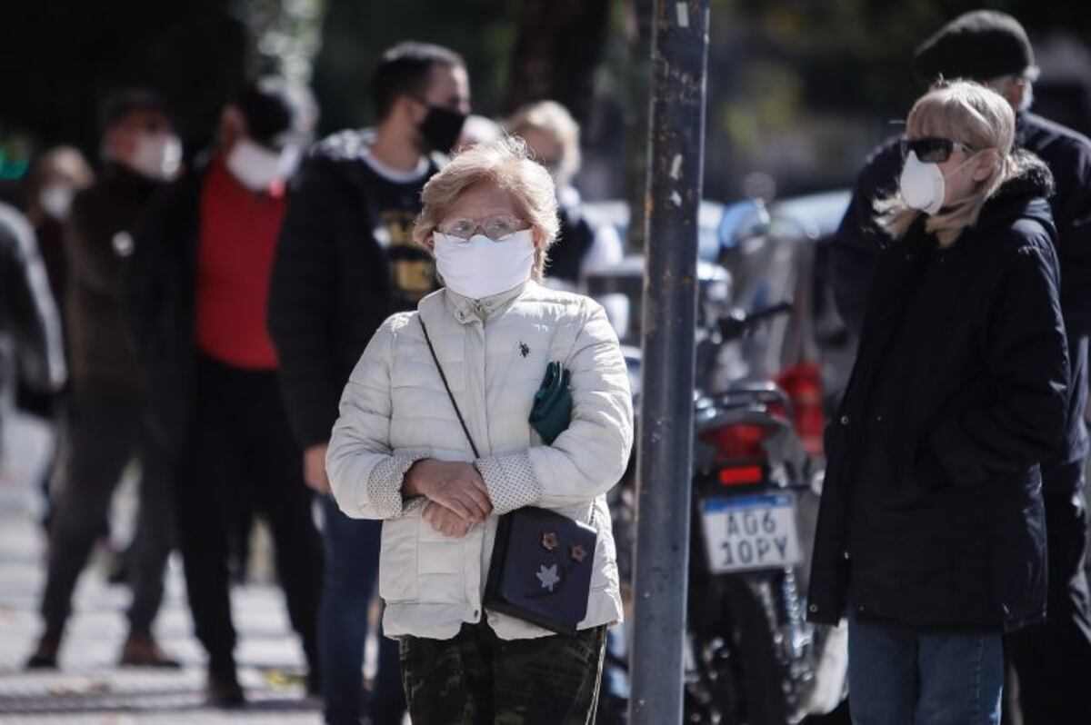 Coronavirus: dos nuevos casos y uso obligatorio de tapabocas en Santa Fe
