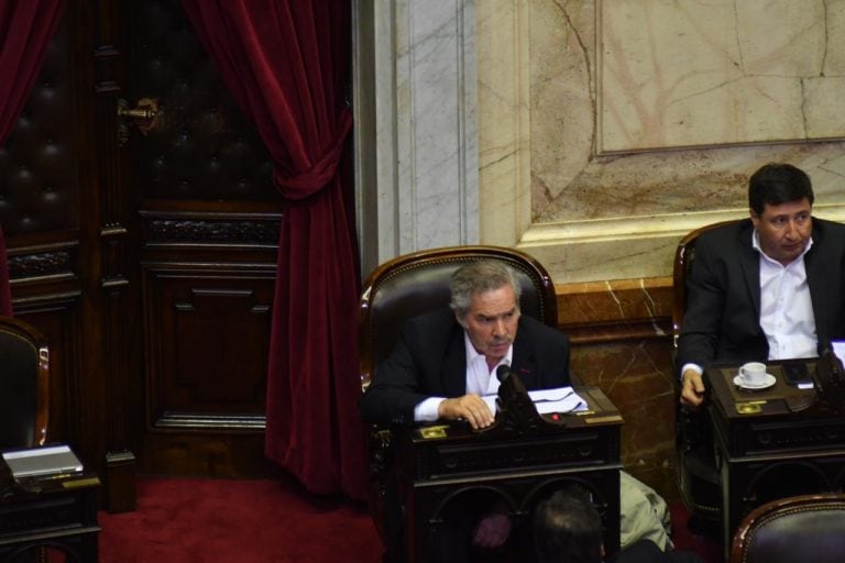 Sentido homenaje en la Cámara de Diputados a José Manuel de la Sota.