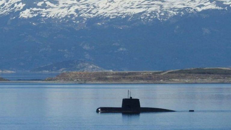 El submarino ARA San Juan cuando visitó el Canal de Beagle