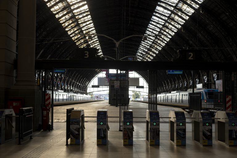 La estación de Retiro, vacía (Erica Canepa/Bloomberg)