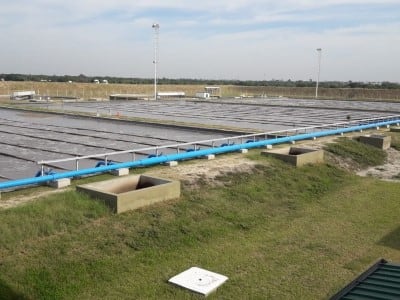 Con la realización de la obra, el líquido cloacal será tratado y volcado al Riacho de Oro.