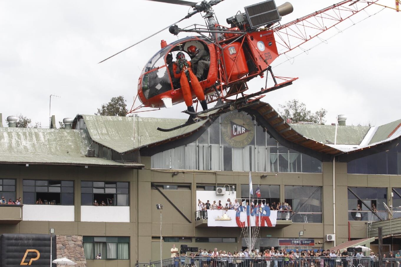 Club Mendoza de Regatas, 76° edición de la Regata Internacional Vendimia y un espectáculo con exhibición aérea y acuática.