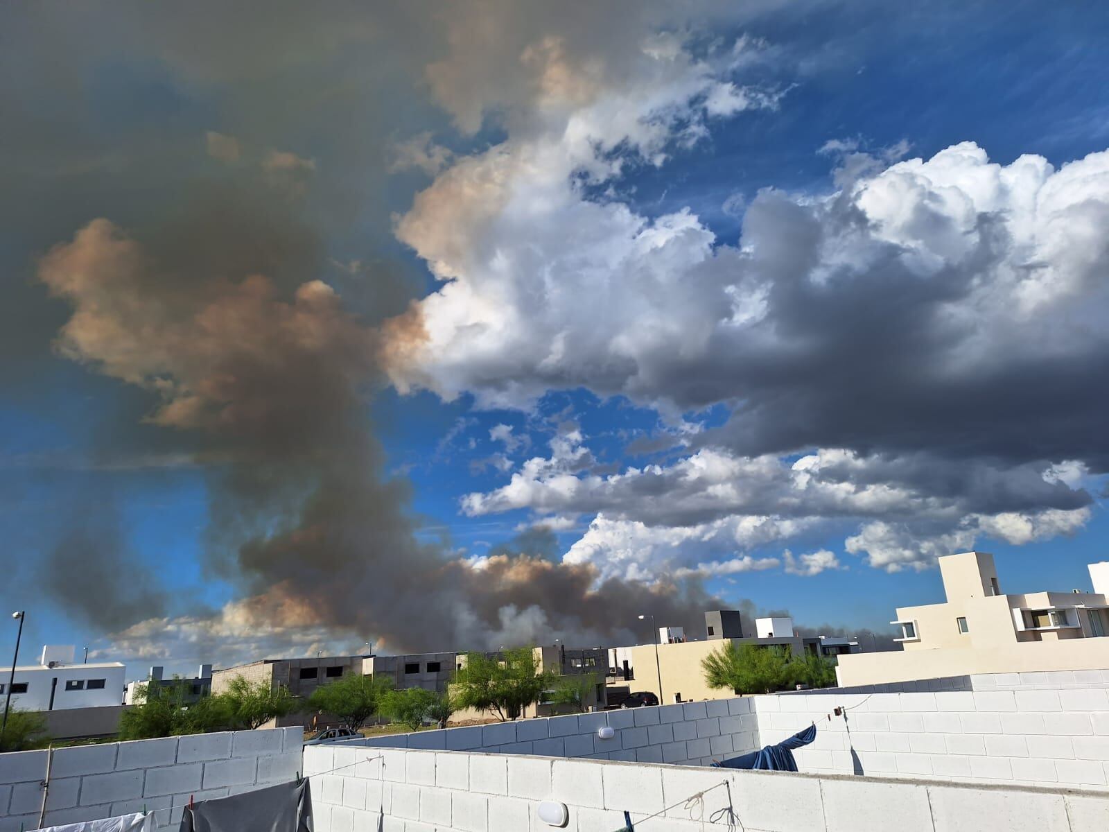 El foco de incendio se dio en el barrio Siete Soles. (La Voz)