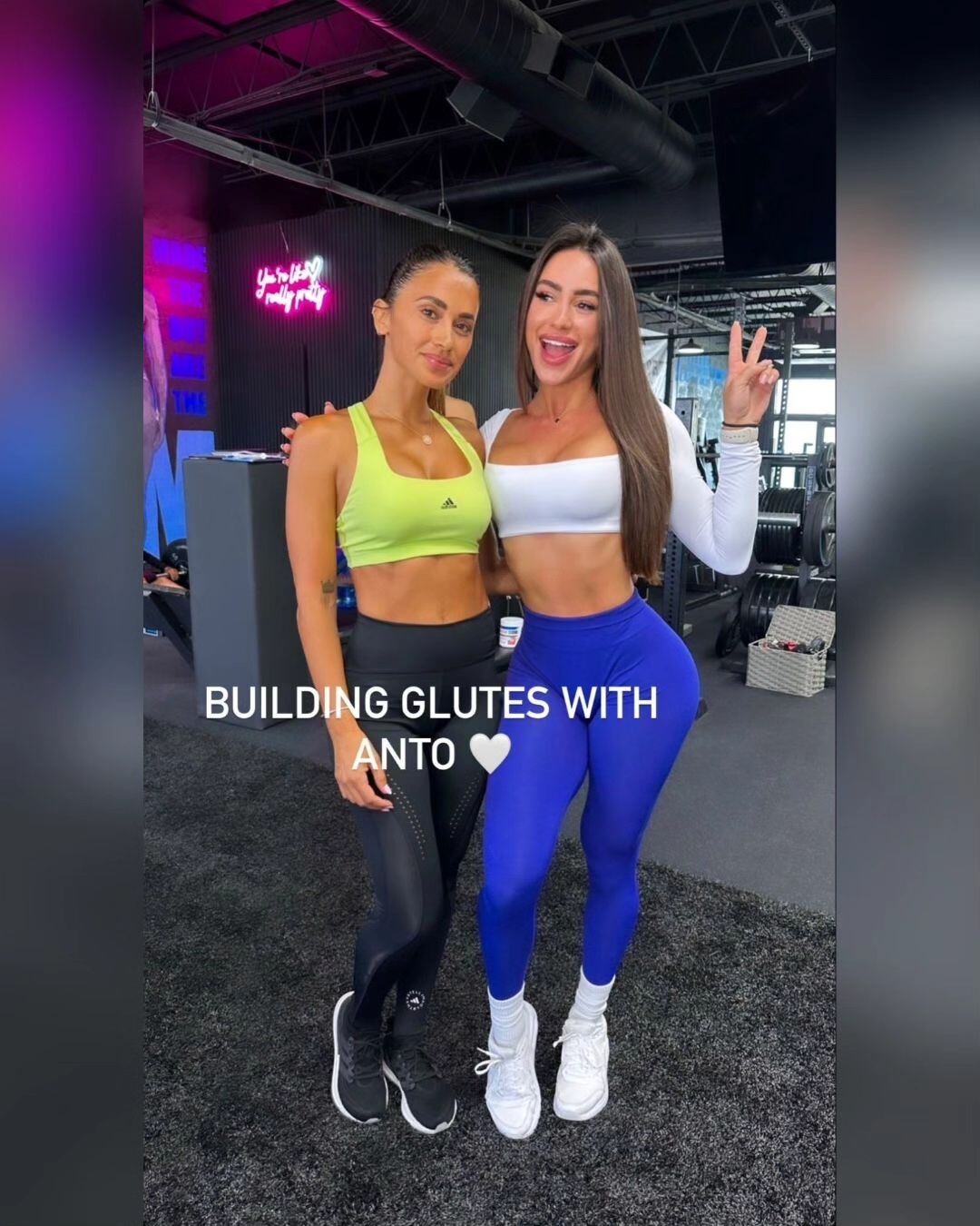 Antonela Roccuzzo se unió al "glute squad" del reconocido gym de Miami