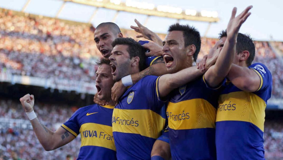 Gigliotti y el grito de gol en el último triunfo de Boca en el Monumental. (Foto: LVI)