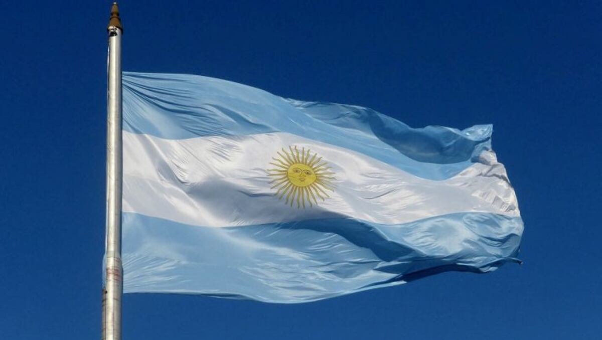 Alumnos de Chubut participarán de la promesa a la Bandera que encabezará Alberto Fernández