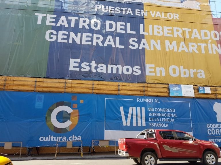 El Teatro San Martín por dentro, las obras de refacciones que se están llevando a cabo de cara al Congreso de la Lengua de 2019.