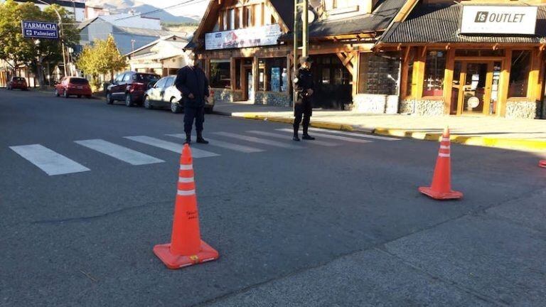 Importantes controles en los accesos al centro de la ciudad.