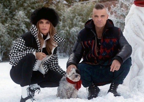 Robbie Williams y su esposa, ¿parecida a Amalia Granata?