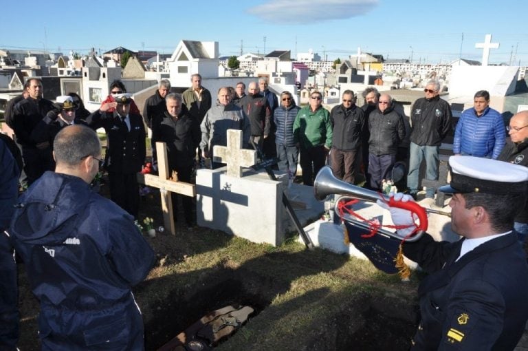 Río Grande despidió al héroe de Malvinas, José Manuel Fernández