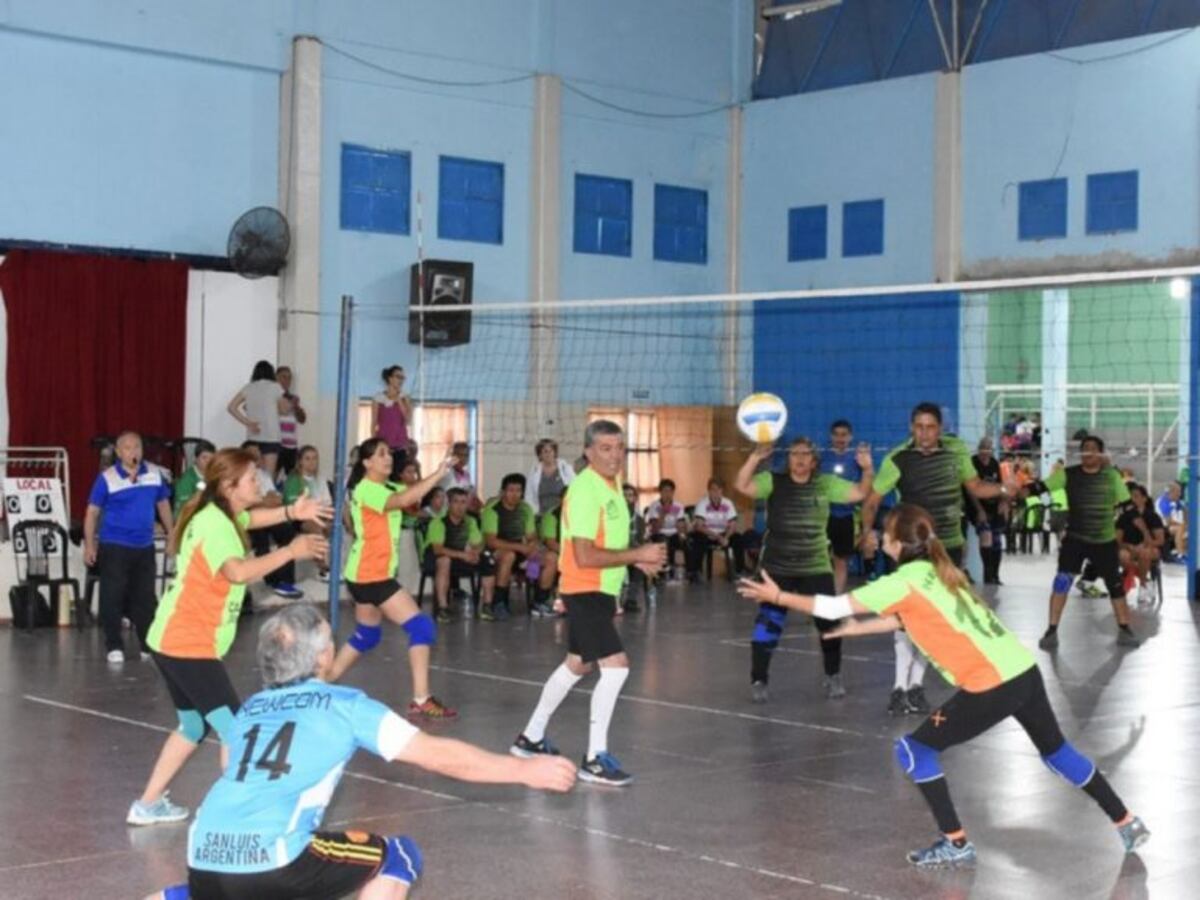 Torneo Nacional de Newcom en el Polideportivo Municipal de Tres Arroyos