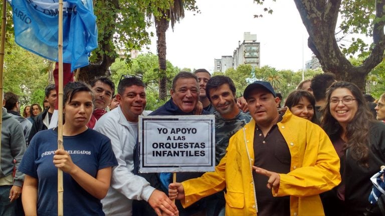 Gremios movilizados en el centro rosarino.