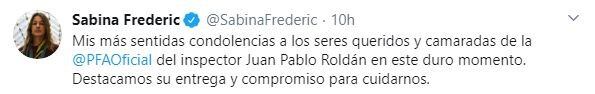 El mensaje de Sabina Frederic para la familia del policía asesinado. (Twitter)