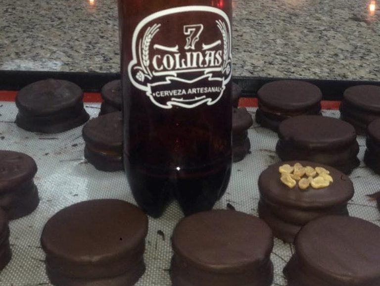 Primer alfajor de Cerveza del país
Crédito: Facebook 7 Colinas