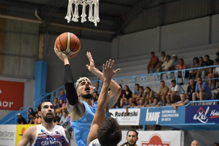 OTC sigue invicto de local en el estadio Luis Derna.