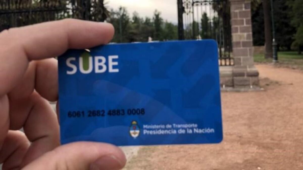 Oficializan la decisión de suspender la SUBE a los no exceptuados en el AMBA