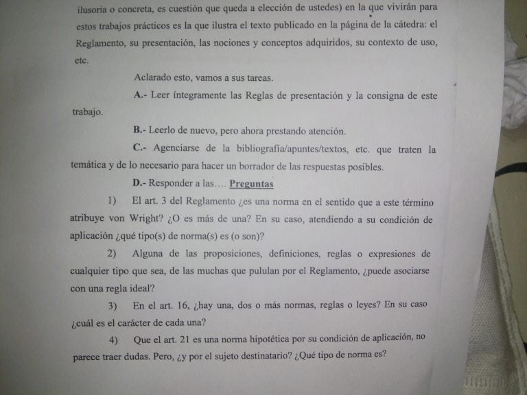 Las consignas molestaron a los alumnos de Derecho.