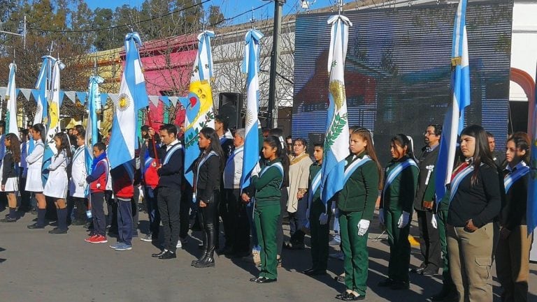 Las banderas de ceremonias fueron las protagonistas.