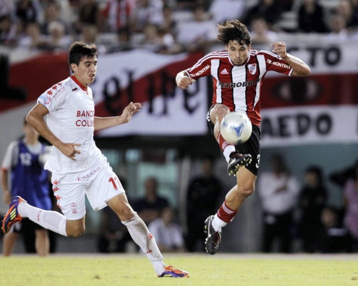 El Tano Vella se sumó al pedido por Scocco: "Tiene que darle una manito a Newell's"