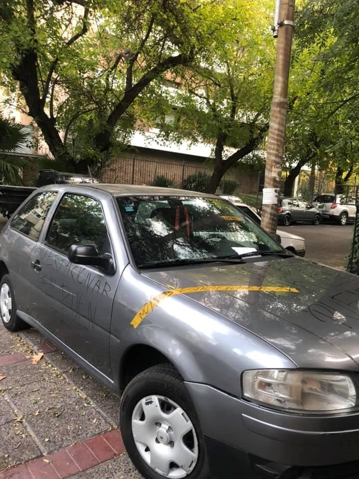 El auto estaba en infracción.