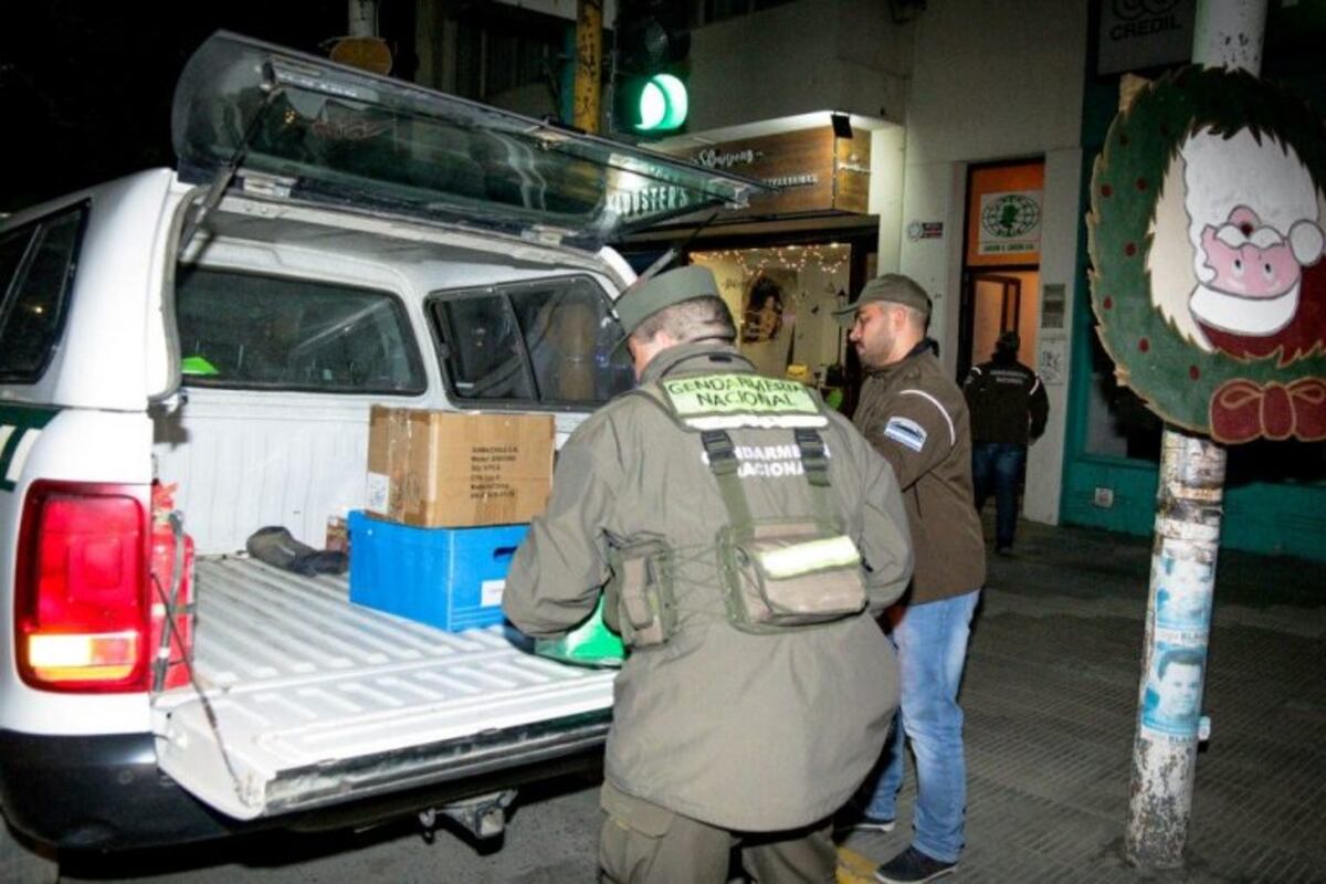 Gendarmería allanó propiedades de Carlos Kirchner en Río Gallegos y Buenos Aires