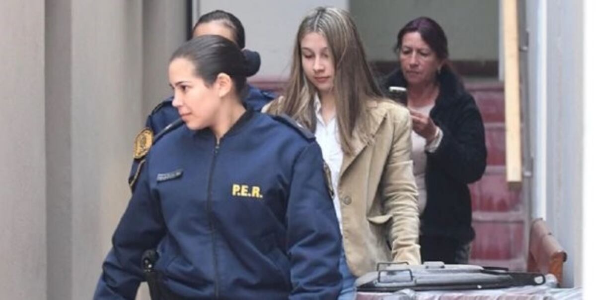 Un perito complicó más a Nahir Galarza: "Jamás vi que a una persona se le escapen dos tiros"