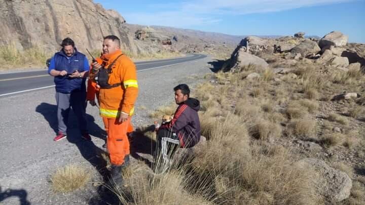 Los bomberos de Traslasierra encontraron a Pablo Ponce, el joven de Nono que estaba desaparecido desde el viernes. (Foto Federación de Bomberos Voluntarios)