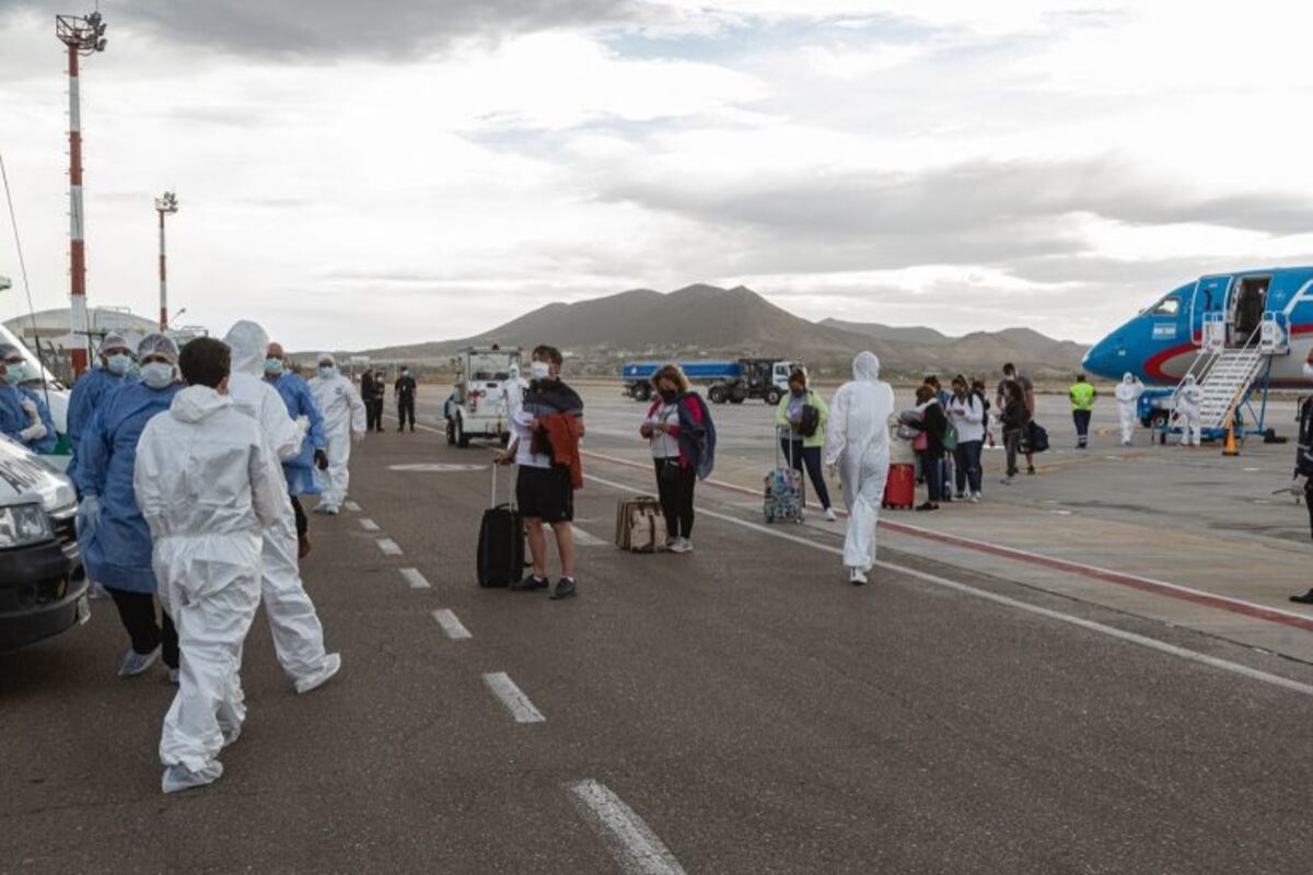 Evalúan protocolo sanitario del Aeropuerto para cuando se reanuden los vuelos