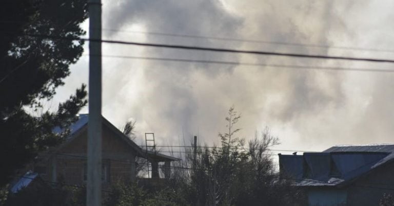 Incendio en Bariloche (El Cordillerano)