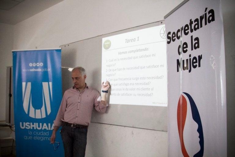 Taller sobre plan de negocios - Ushuaia