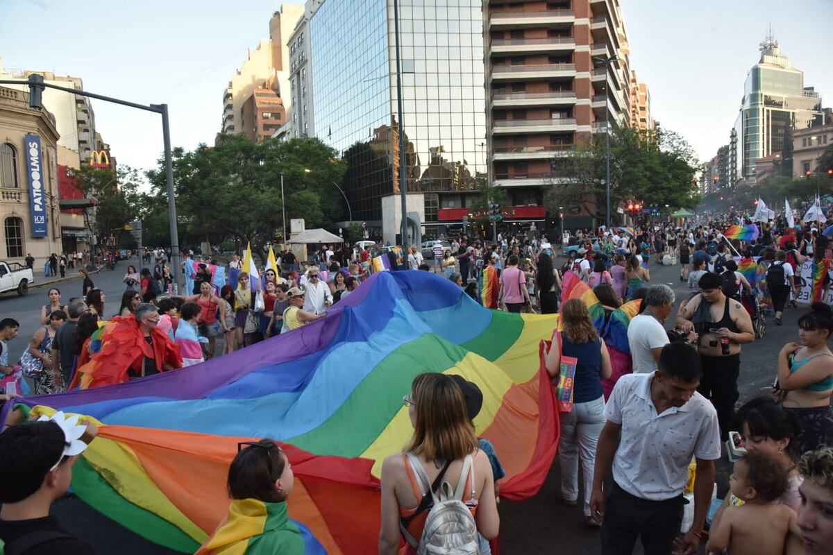 En fotos: la Marcha del Orgullo en Córdoba, con una masiva participación