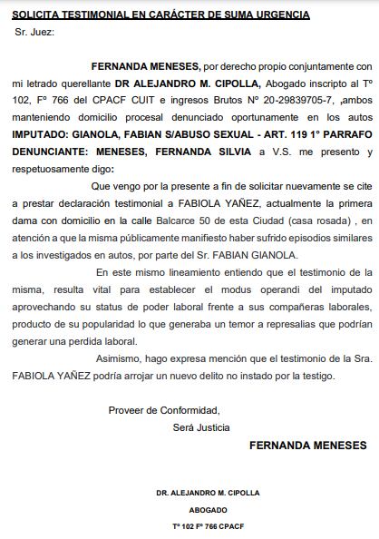 El documento que cita a Fabiola Yañez a declarar.