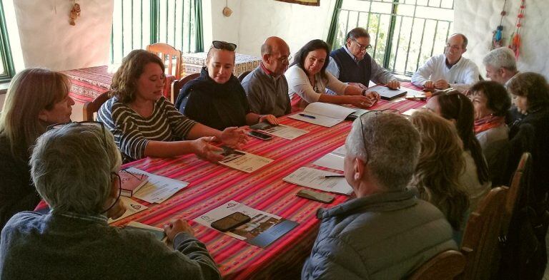 La Comisión de Decanos, en plena labor en Tilcara.